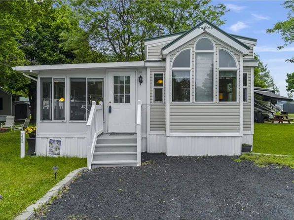 5 Eagle Lane, South Hero, VT 05486