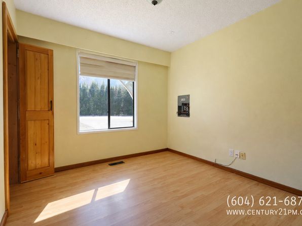 3 bedroom rental in Abbotsford — photo 14