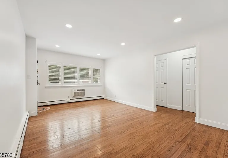 365 Bloomfield Ave #6A — Photo 7