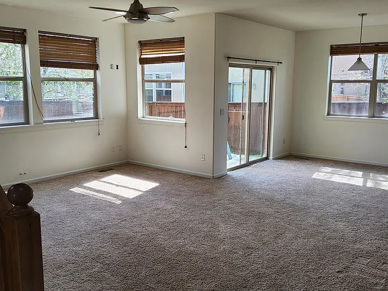 20377 Vassar Pl — Photo 8