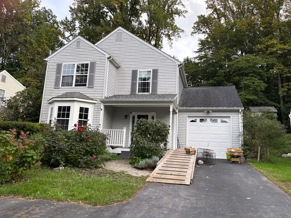 3102 W Summit Ave, Downingtown, PA 19335