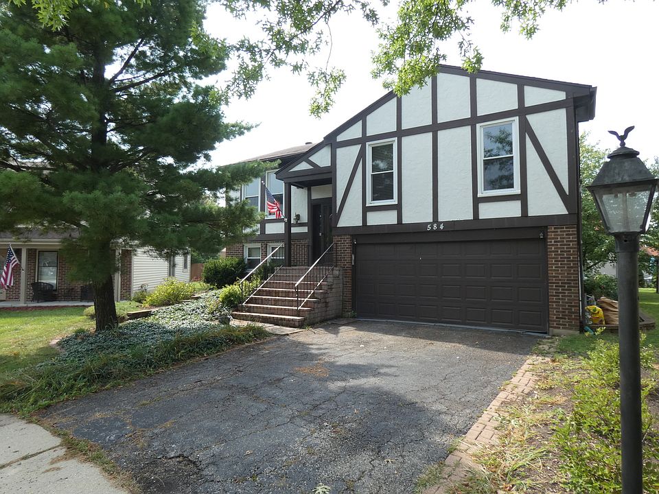 1st image of 584 Kingston Ct