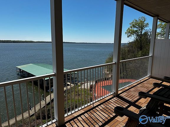 2nd image of 5590 Bay Village Dr APT 208
