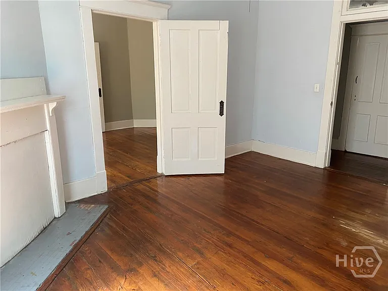 528 E Bolton St #528 — Photo 6