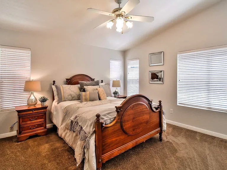 4522 Peacock Ct — Photo 11