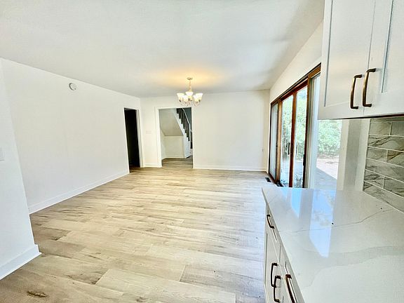 5th image of 3897 Hancock Dr