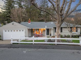 3326 Walnut Ln, Lafayette, CA 94549