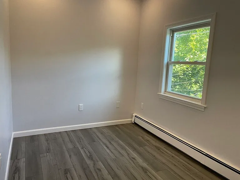 73 Marshall St #3 — Photo 10