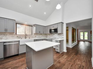 1823 Rock Fence Dr, Richmond, TX 77406