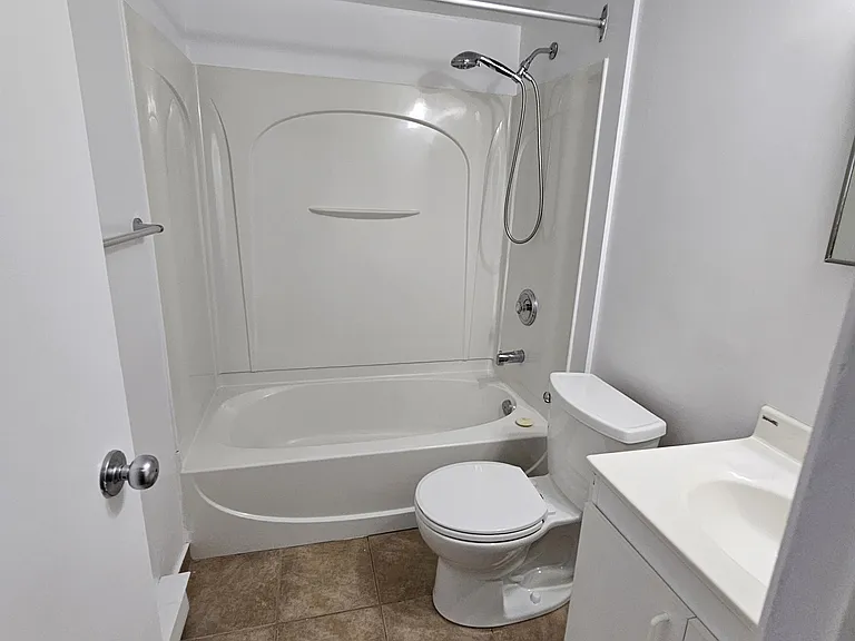 171 Willow Ave — Photo 30