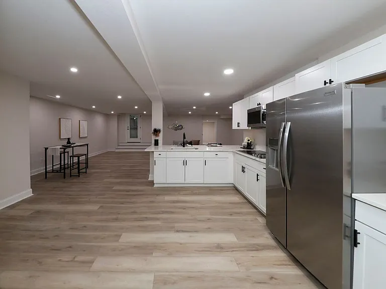208 Fairfax Way — Photo 16