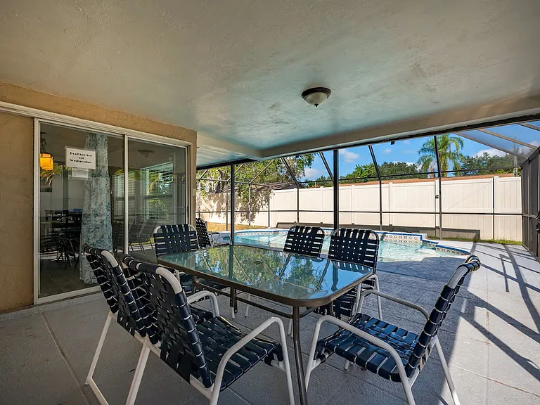4215 Baird St — Photo 12