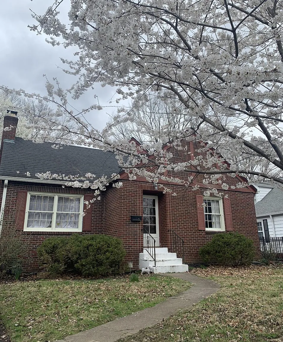 5020 Graceland Ave photo 1