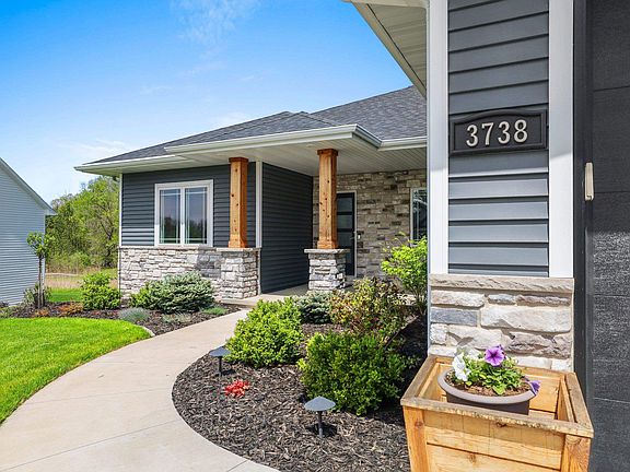 2nd image of 3738 Rustic Heights Ct