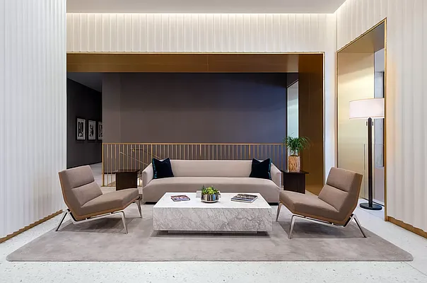 Rented by Greystar | media 42