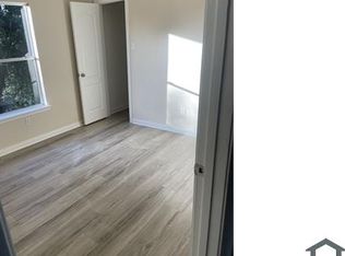 4710 Tracemeadow Dr, Houston, TX 77066