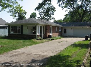 230 Brynford Ave, Lansing, MI 48917