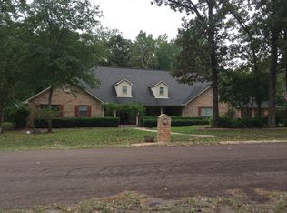 15621 Timberline Dr, Tyler, TX 75703