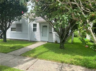 9509 Stroelitz St, New Orleans, LA 70118