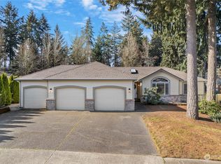 9403 Cook Ct NE, Lacey, WA 98516