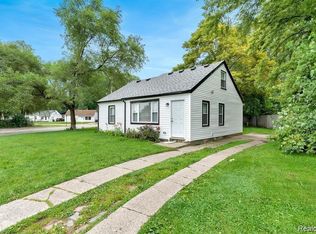 12701 W Nine Mile Rd, Oak Park, MI 48237