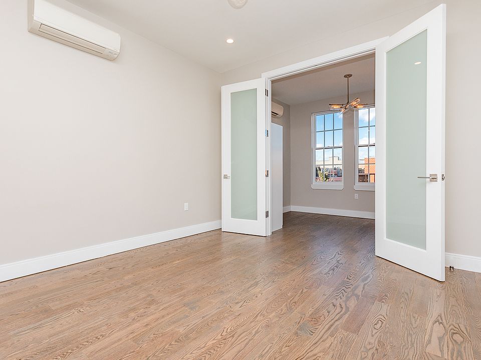 1st image of 127 Boerum St #2A
