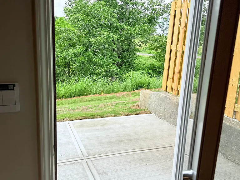 210 Deerberry Dr — Photo 18
