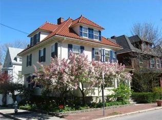 153 Upland Rd #153, Cambridge, MA 02140