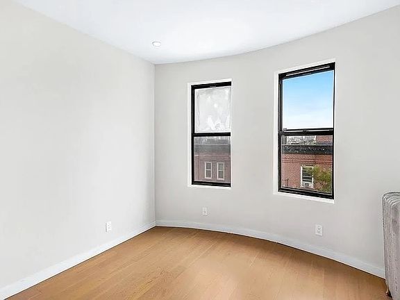 4th image of 230 President St #11B