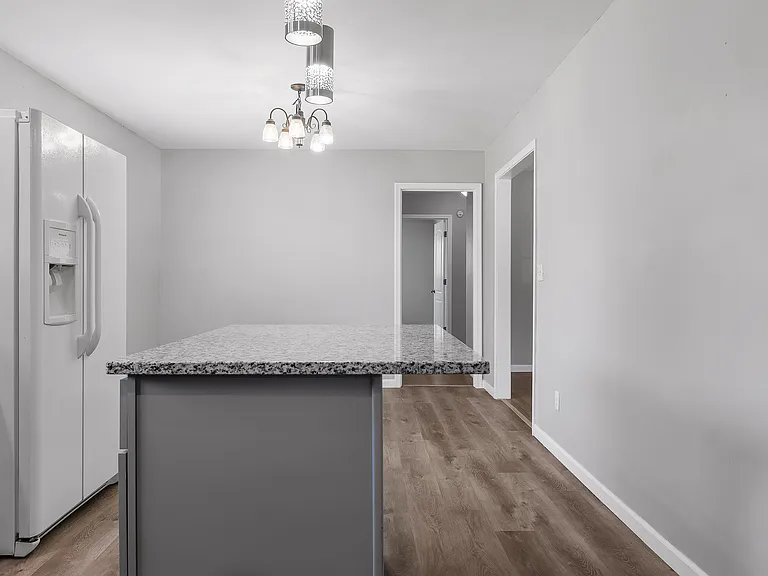 620 Lindsay Ave — Photo 15