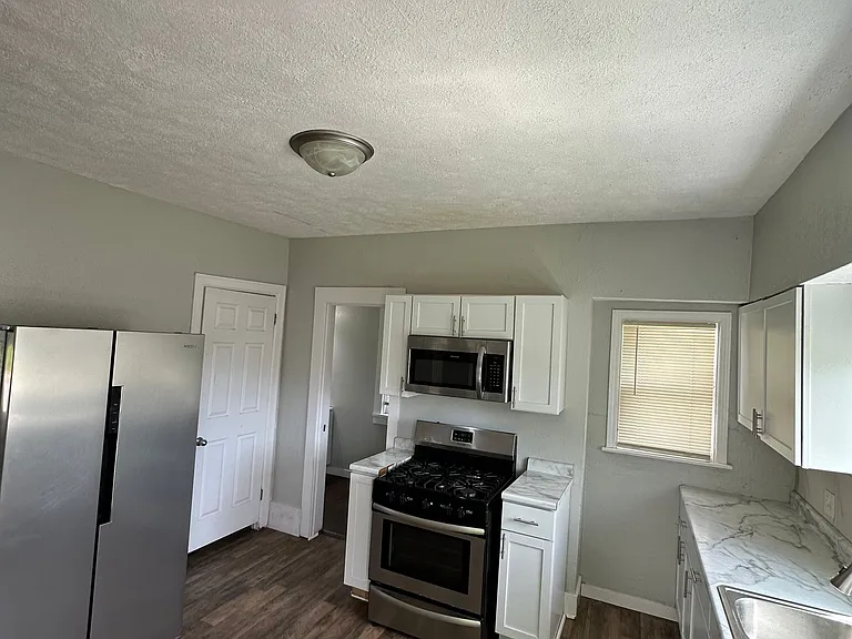 311 Taylor St — Photo 8