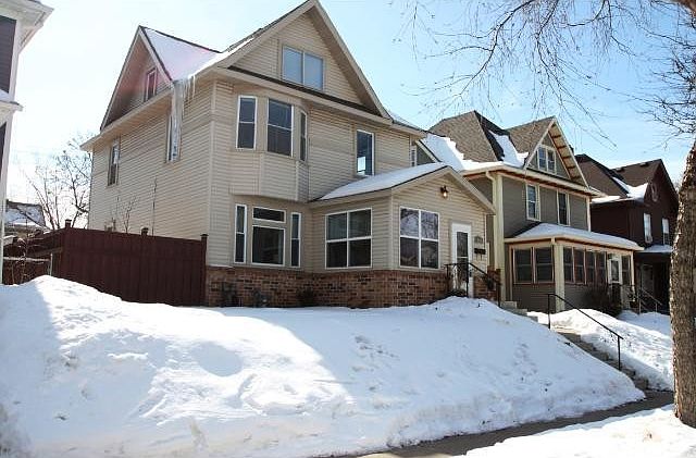 1st image of 900 Dayton Ave