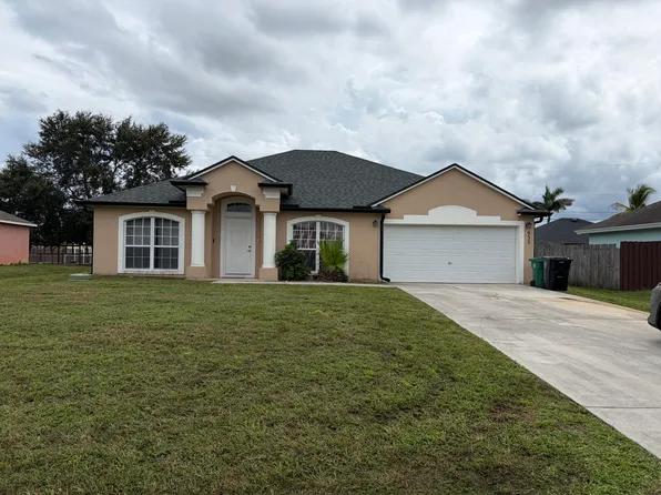 932 SW McElroy Ave, Port Saint Lucie, FL 34953