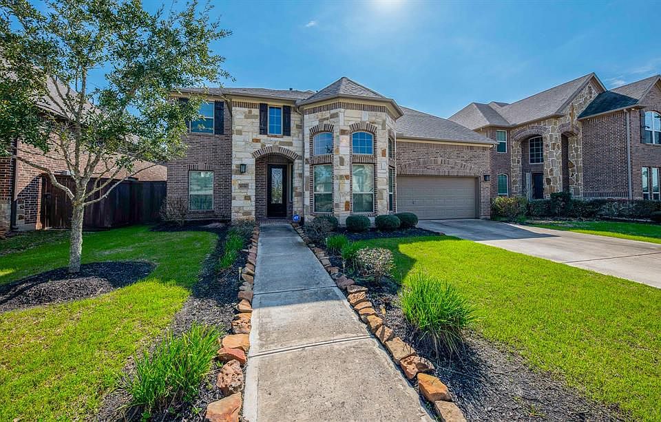 1st image of 10010 Cypress Path