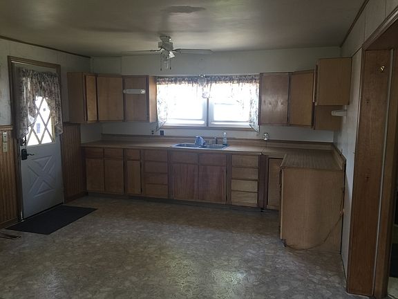2nd image of 107 4th Ave N