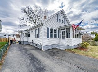 47 Richelieu St, Chicopee, MA 01020