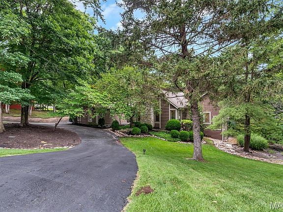 3rd image of 436 Shadowridge Ct
