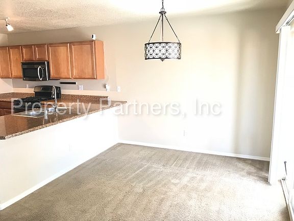 4th image of 1256 Gray Back Dr