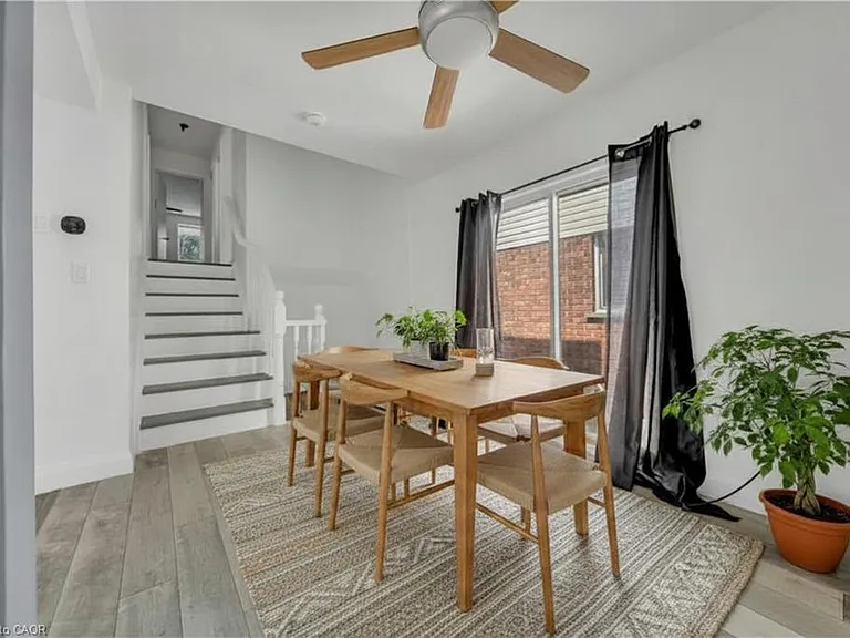 347 Keewatin Ave #MAIN LEVEL — Photo 10
