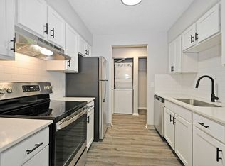 Woodland Valley Apartments, Portage, MI 49024