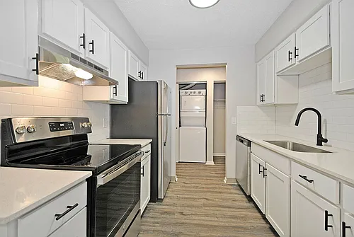 Woodland Valley Apartments Photo 1