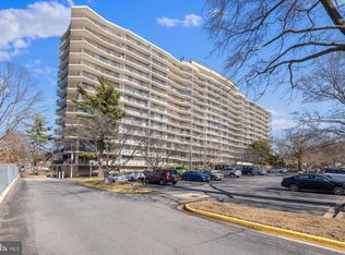 3333 University Blvd W APT 604, Kensington, MD 20895