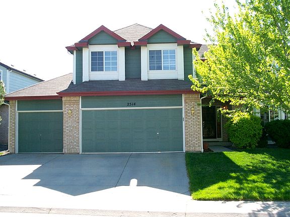 3 Car Garage