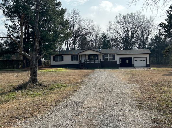 18809 Honeysuckle Ln