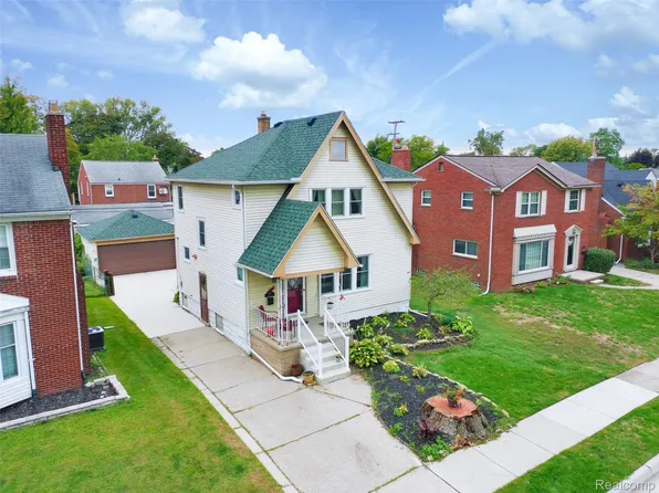 224 Mohawk St, Dearborn, MI 48124