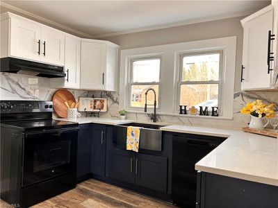 405 Lakeview Dr, Burlington, NC, 27215