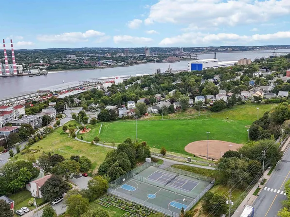 5561 Heatherwood Ct #C308, Halifax, NS B3K 5N7