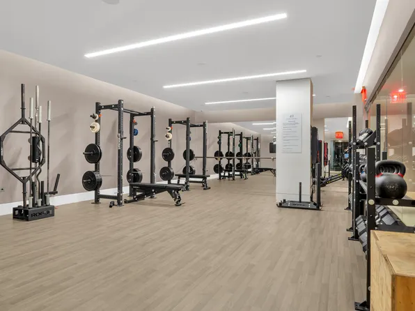 49 Chambers Street image 31 of 34