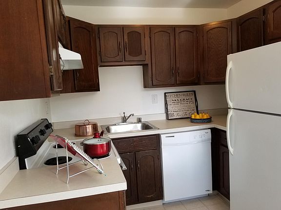2nd image of 41 Thomas Ave