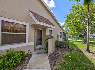 2028 Discovery Cir E, Deerfield Beach, FL 33442